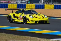 Iron Lynx - Porsche 911 RSR-19
