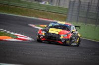 Gilles Magnus - Audi RS3 LMS