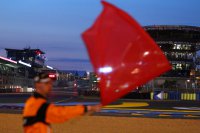 Rode vlag in Le Mans 2014