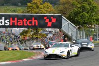 Street Art Racing - Aston Martin vantage GT4