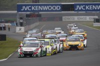 Motegi: start race 2