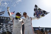 Juan-Pablo Montoya en Dane Cameron