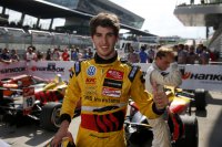 Antonio Giovinazzi - Jagonya Ayam with Carlin