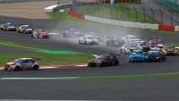 Start 2025 SRB WTCR Silverstone kwalificatierace