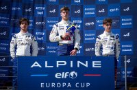 Lorens Lecertua op het podium