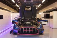 2 Seas Motorsport - Mercedes-AMG GT3