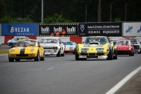 Start Belcar Historic Cup met Corvette van Brankaert en Lotus van François
