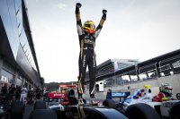 Matthieu Vaxivière - Lotus