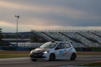 Patrick Asnong/Frédéric Faucon - Renault Clio