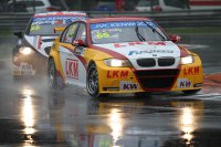 Darryl O’Young - BMW 320 TC