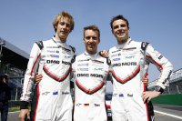 Brendon Hartley, Timo Bernhard en Earl Bamber,