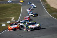 Wochenspiegel Team Monschau Ferrari vs. Frikadelli Racing Porsche