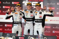 Sandy Mitchell, James Pull en Jordan Witt