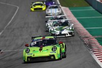 Q1 Trackracing team bij GT Cup Open in Barcelona 2021