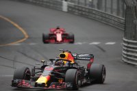 Daniel Ricciardo en Sebastian Vettel