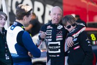 Tom Coronel (Comtoyou Racing) viert laatste pole van het seizoen