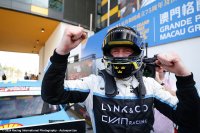 Thed Björk: pole en zege in Race 1 (2024)