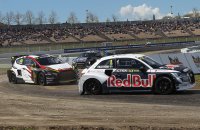 Mattias Ekstrom versus Timo Scheider