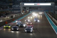 Start race 2 Gulf 12 Hours 2019