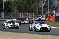 Roger Grouwels (Nissan GT-R) voor Bart Arendsen (BMW M6)