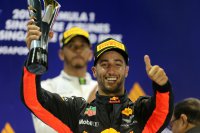 Daniel Ricciardo mocht mee naar het podium