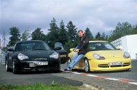 Walter Röhrl bij de Porsche 911 Turbo 3,6 Coupé en de Porsche 911 GT3 in 1999 bij de recordpoging op de Nürburgring