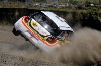 Uitstapje in grindbak door Davy van den Branden in zijn Citroën DS 3