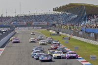 Start DTM Assen Race 1
