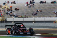 Berg/Thuis - Radical SR8