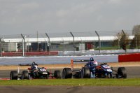 Duel tussen George Russell en Alex Albon