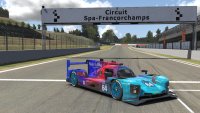Be-Sim Racing met hun wagen voor de Wishful 8H Spa