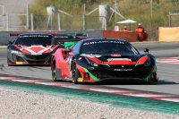 Murad Sultanov (Ferrari) voor Jens Reno Moller (Honda)