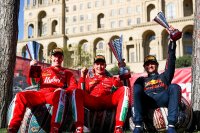 Podium F2 sprintrace Bakoe