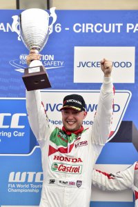 Rob Huff - Castrol Honda World Touring Car Team