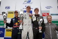 Podium race 2 Pau