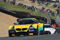 De #0 BMW kon de #73 Nissan niet afhouden tot aan de finish
