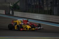 Het beeld van de race: Alonso geraakt niet voorbij Petrov