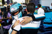 Yvan Muller wint opnieuw