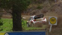 Kris Meeke pakt strafseconden door deze uitstap