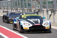 Optimum Motorsport - Aston Martin Vantage GT3