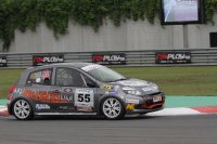 Racekicks Renault Clio