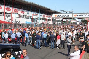 24H Zolder: Sfeerbeelden van op en naast de piste