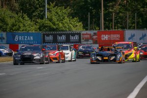 Zolder Superprix: de Supercar Challenge in beeld gebracht