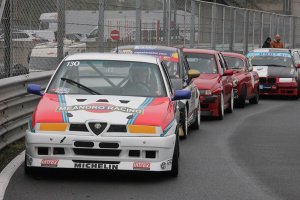 De oktober DNRT races op Circuit Zolder en de Skylimit Drift School in beeld gebracht