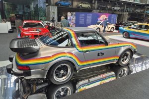 De expo "German Tuners from the 80's and the 90's" in Autoworld Brussels in beeld gebracht