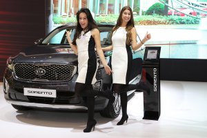 European Motor Show Brussels 2015: Het vrouwelijk schoon