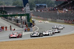 24H Le Mans: De eerste uren in beeld gebracht