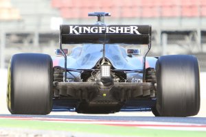 F1 wintertesten: Close-up's en technische details