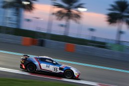 Optimum Motorsport - Aston Martin Vantage 2019 GT4