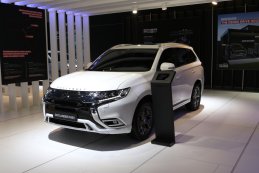 Brussels Motor Show 2020 - Outlander